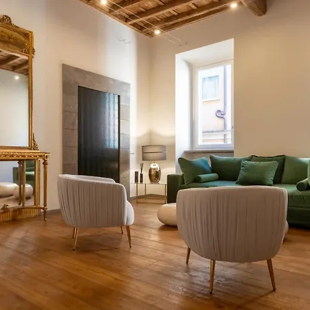 Fontana Di Trevi Roma Luxury Suites