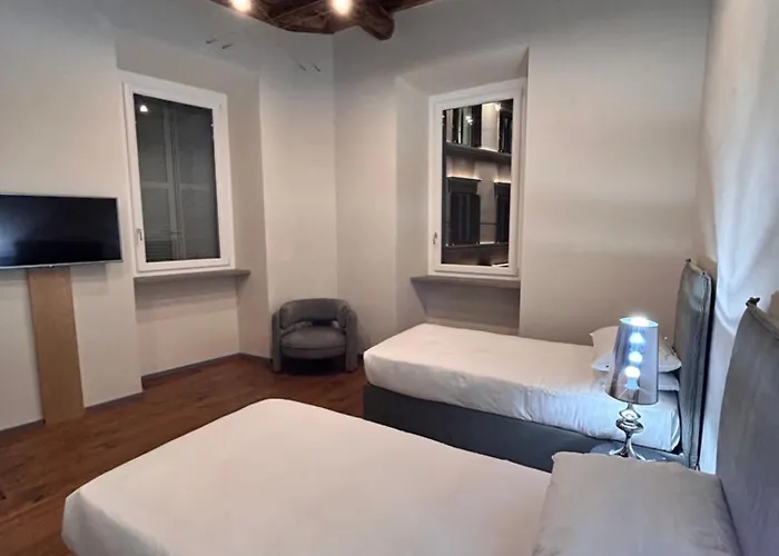 Konukevi Fontana Di Trevi Luxury 4*
